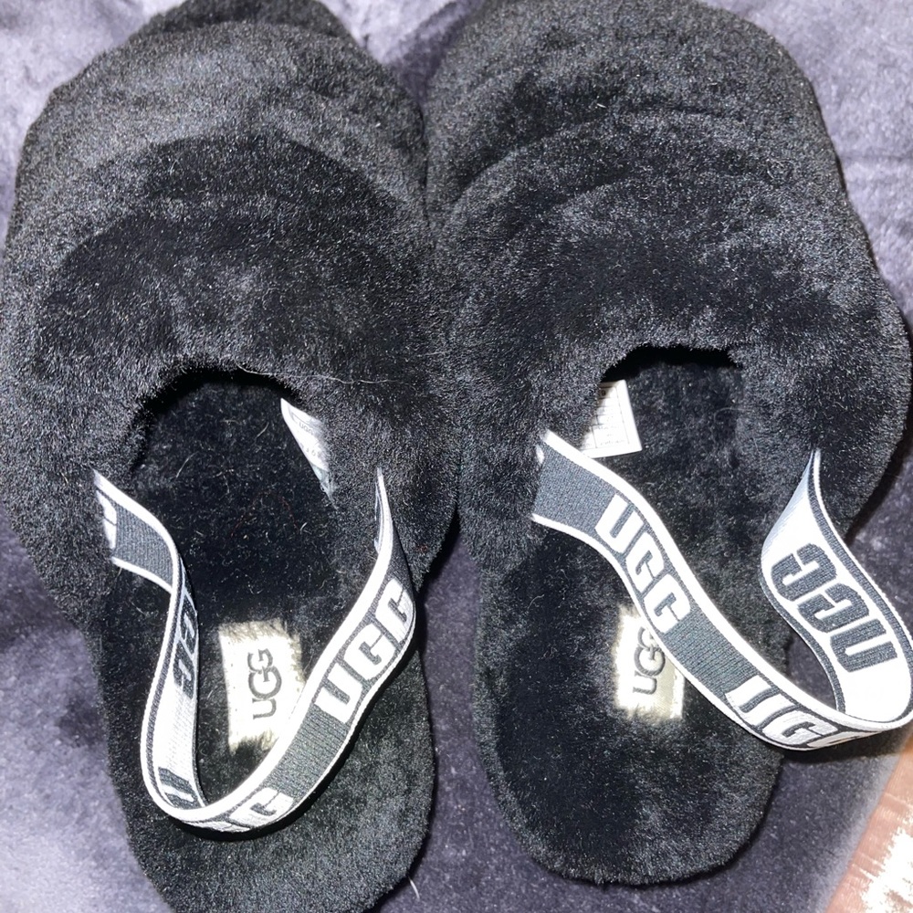 COPY - UGG Black Slippers